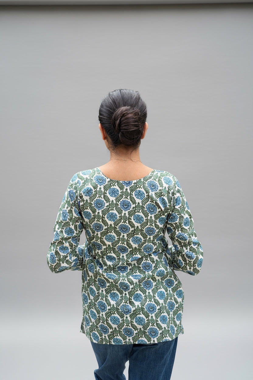 Morni - Sleeved kurti with lace