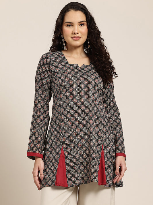 Kajal - Black Motif Sleeved Kurti