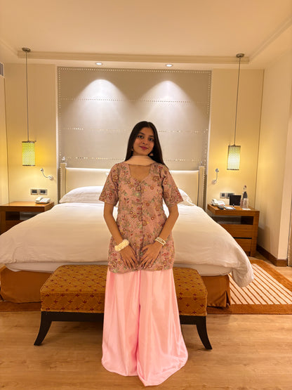 Aara - Pink Wedding Set with Dupatta