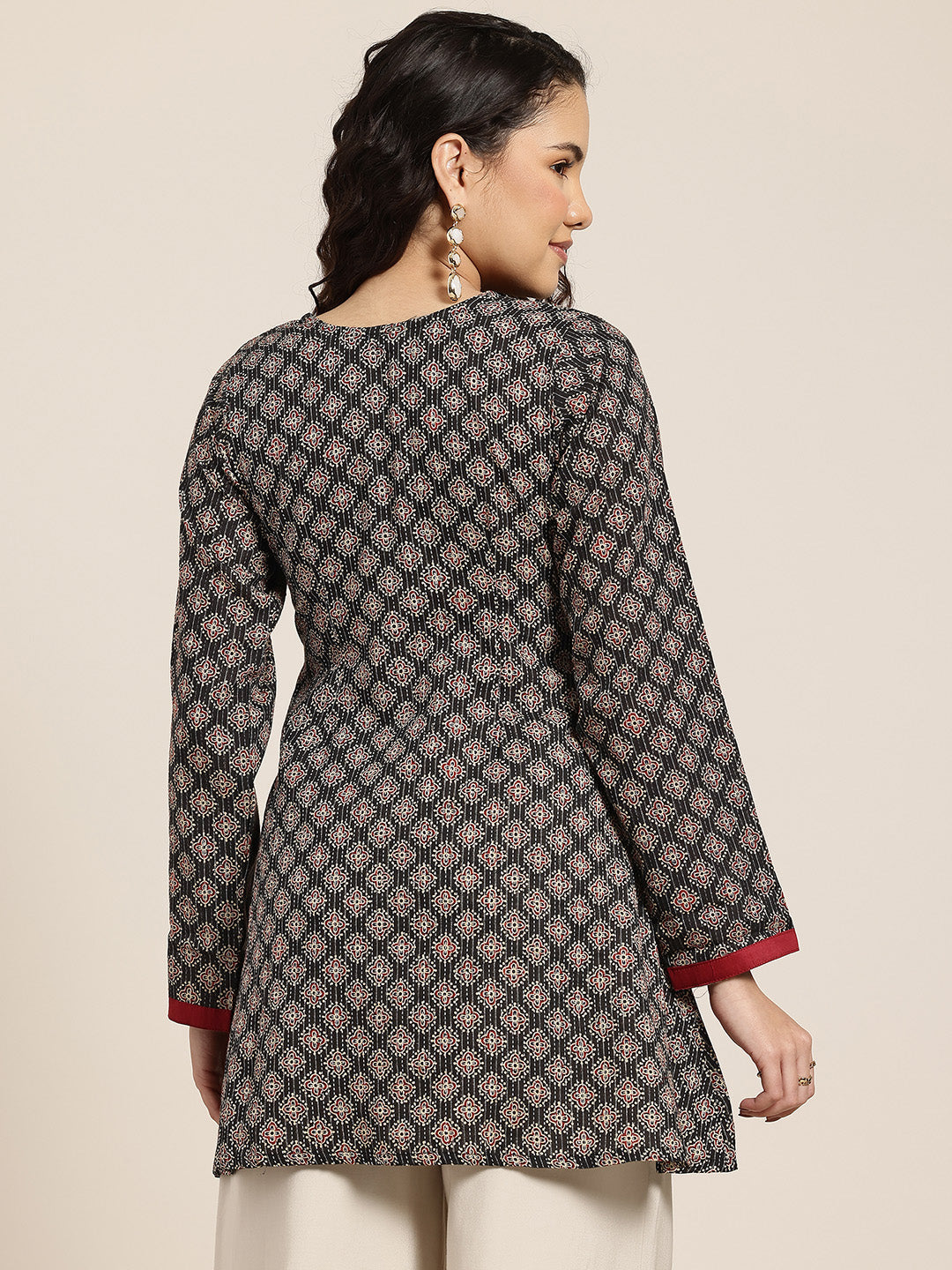 Kajal - Black Motif Sleeved Kurti