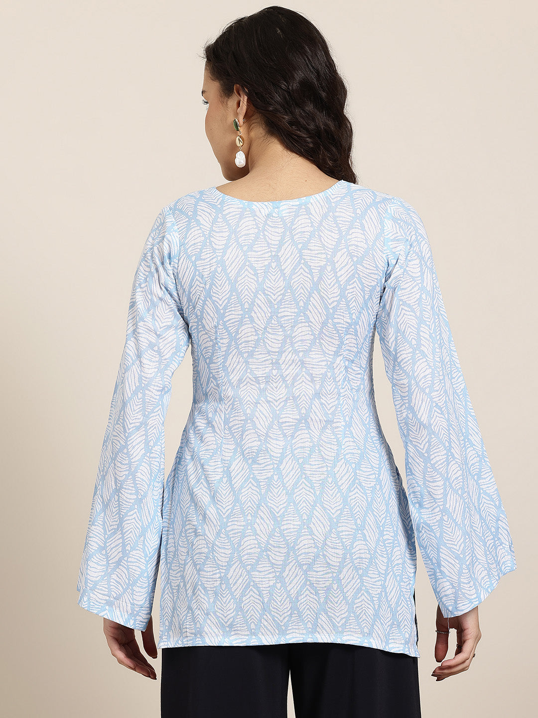 Tara – Blue Trellis Sleeved Kurti