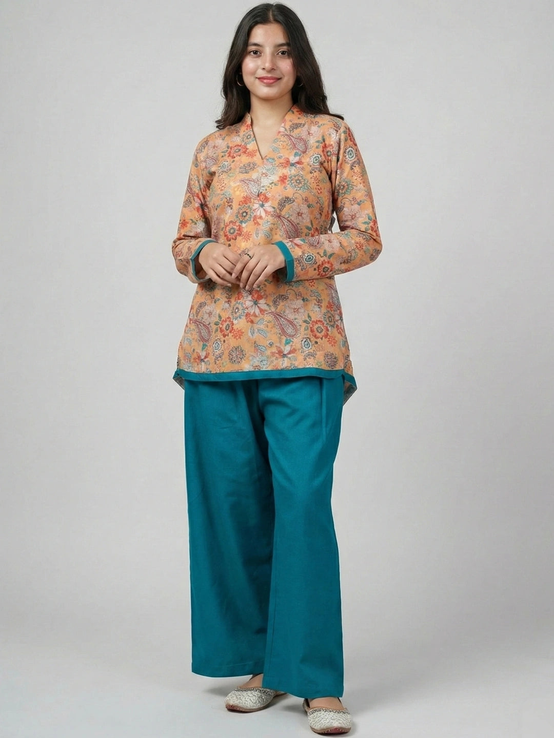 Zehra - Woolen Kurti Pant Set
