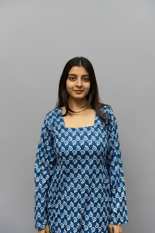 Trisha - Indigo Motif Sleeved Kurti